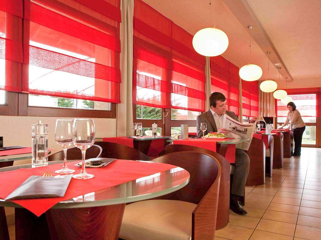 ไอบิส เครย-ซูร์-อวส Hotel Villers-Saint-Paul ภายนอก รูปภาพ
